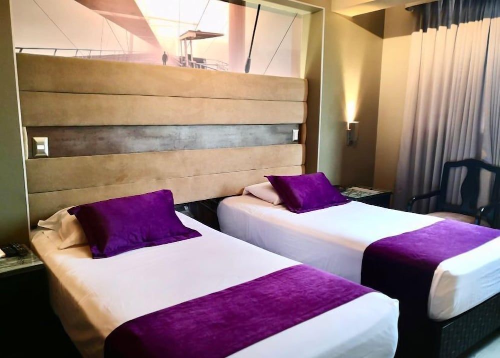 undefined Hotel Las Lomas 2