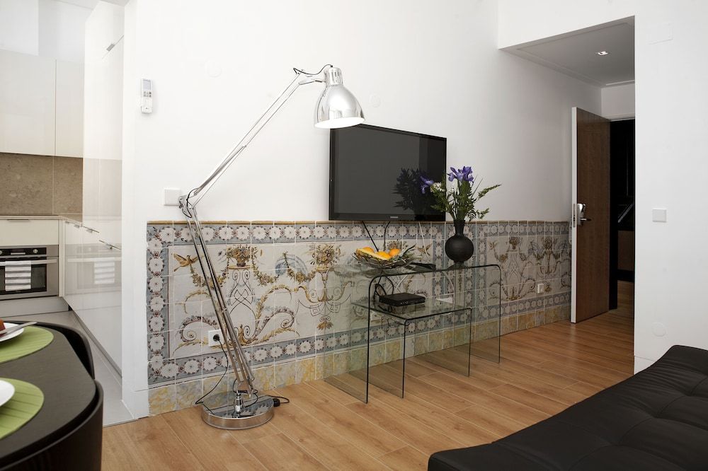 Lisbon Serviced Apartments - Baixa Chiado Suite, 1 Bedroom 9