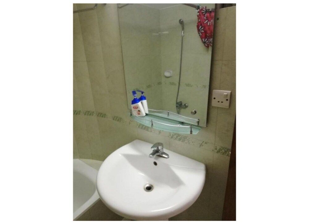 Ambrosia Guest House Deluxe Room, 2 Twin Beds, Smoking, City View 18