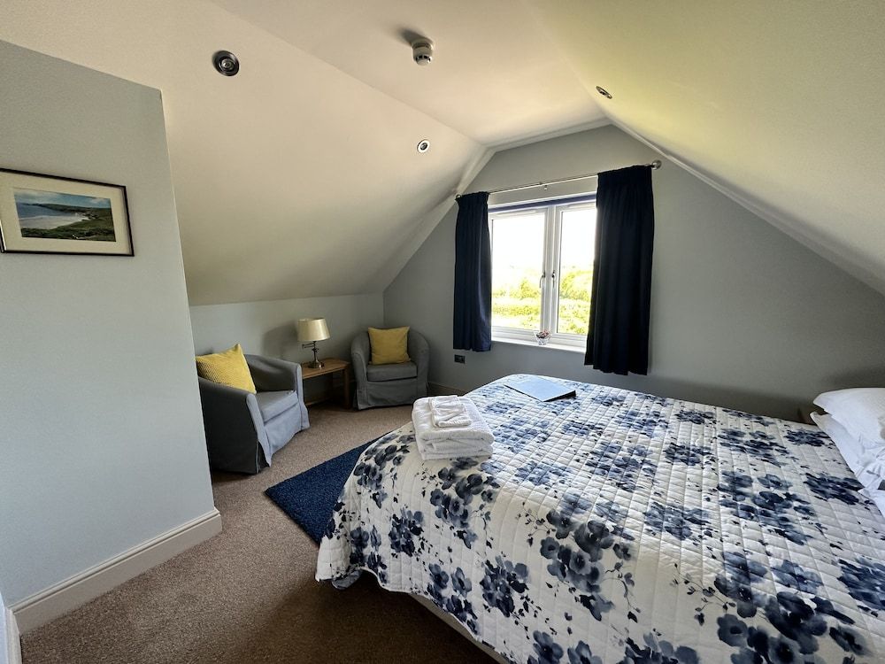 Canaston Oaks Junior Suite, 1 King Bed 4