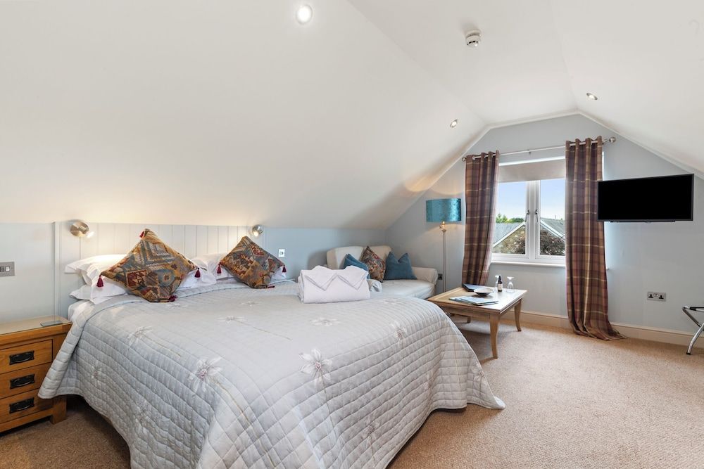Canaston Oaks Junior Suite, 1 King Bed 6