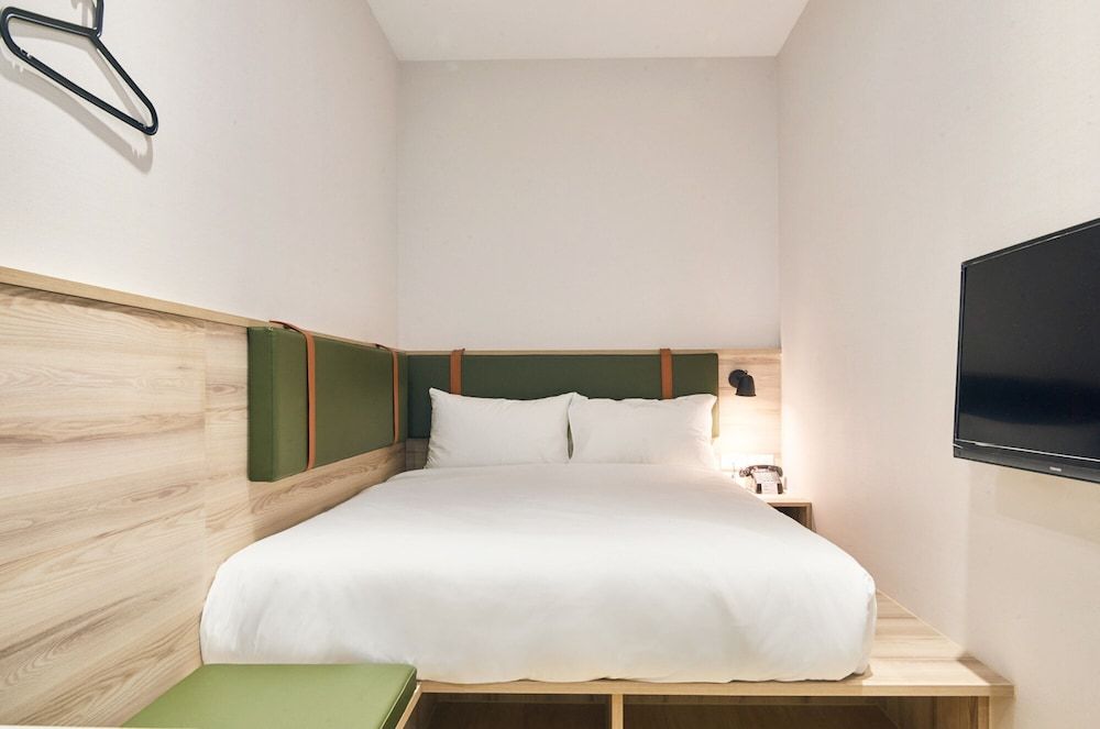 CHECK inn Express New Taipei Tamsui