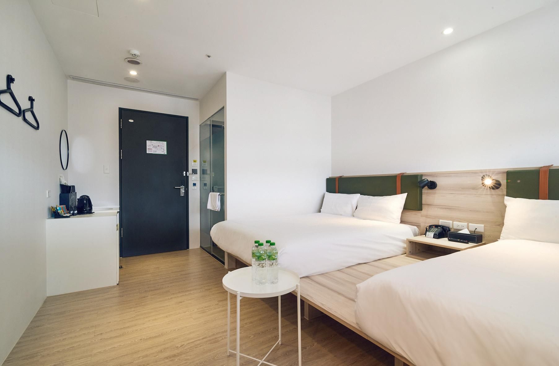 Classic Quadruple Room