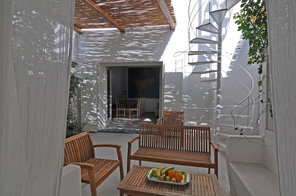 Il Gabbiano Relais Luxury Apartment, 2 Bedrooms, Sea View (Scirocco) 8