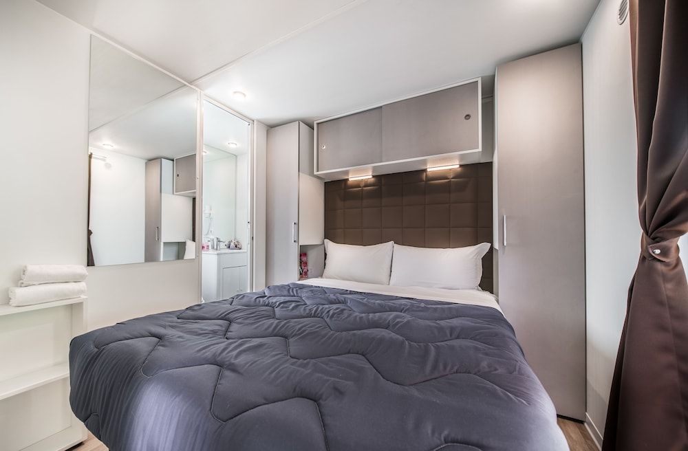 Superior Bungalow, 2 Bedrooms