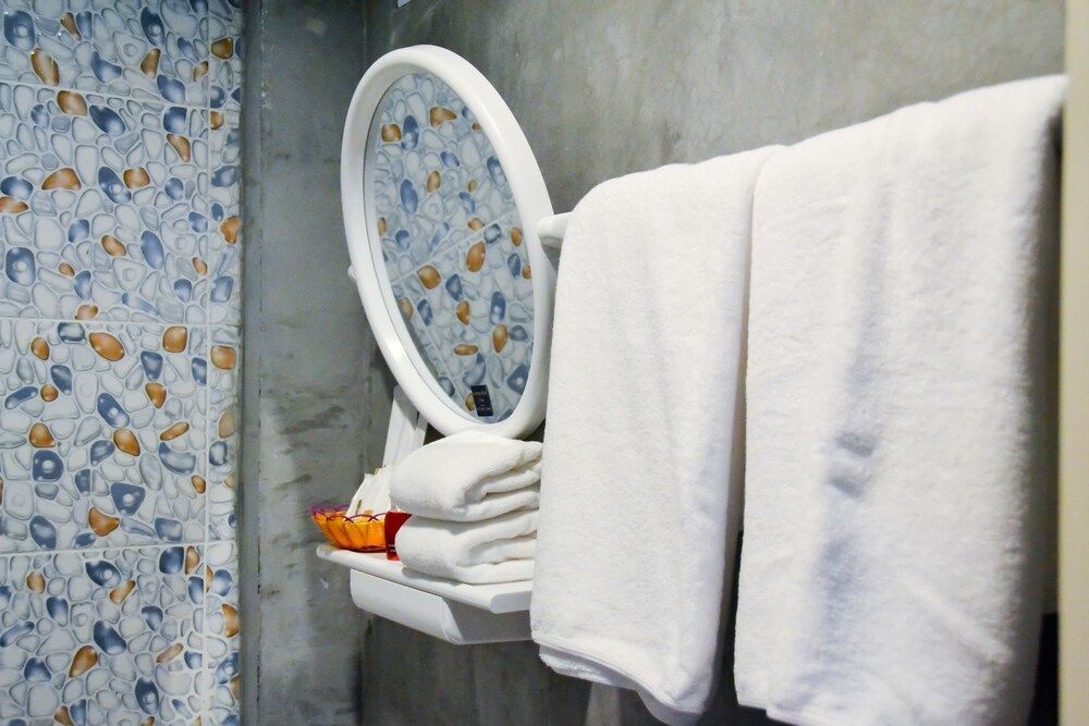 Baan Tubkaek Hotel Standard Double Room, 1 King Bed, Non Smoking, Sea View 46