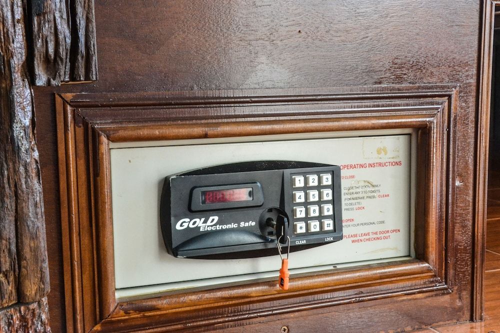 Baan Tubkaek Hotel Standard Double Room, 1 King Bed, Non Smoking, Sea View 24