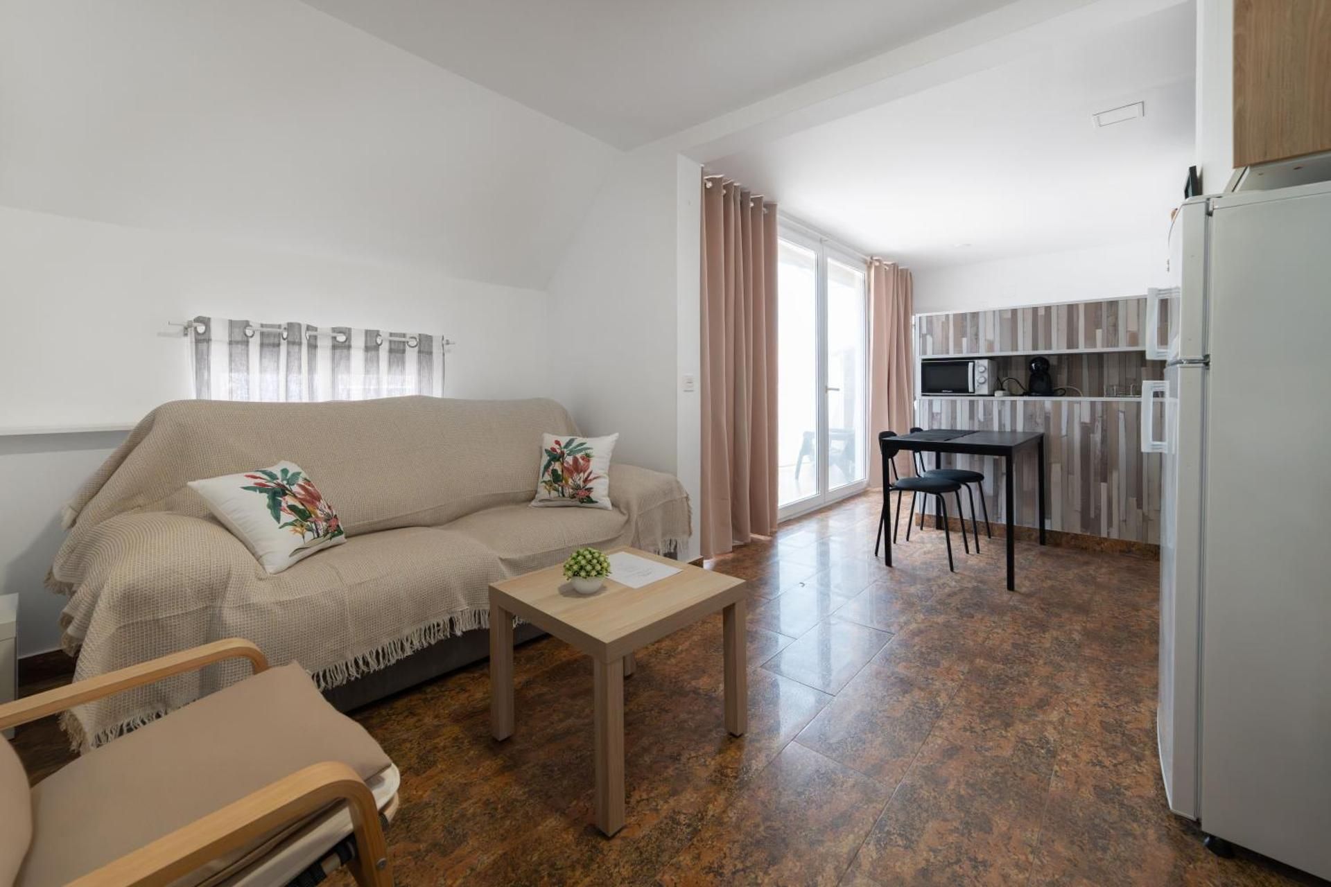 One-Bedroom Loft Apartment with Balcony