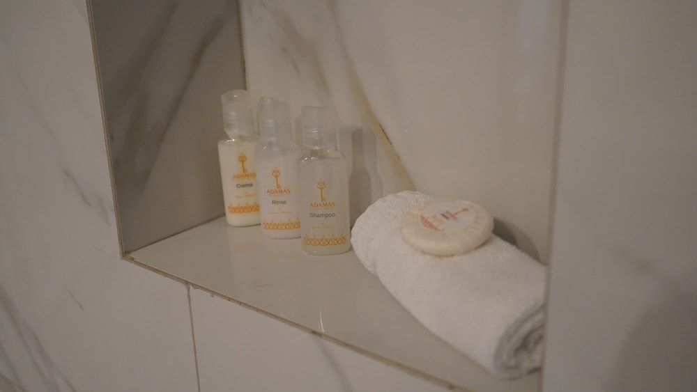 Adamas House Hotel Deluxe Triple Room 5