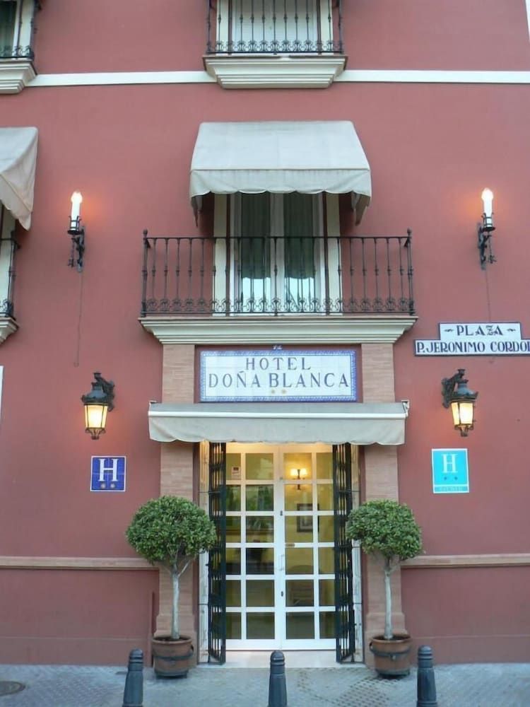 undefined Hotel Doña Blanca 5