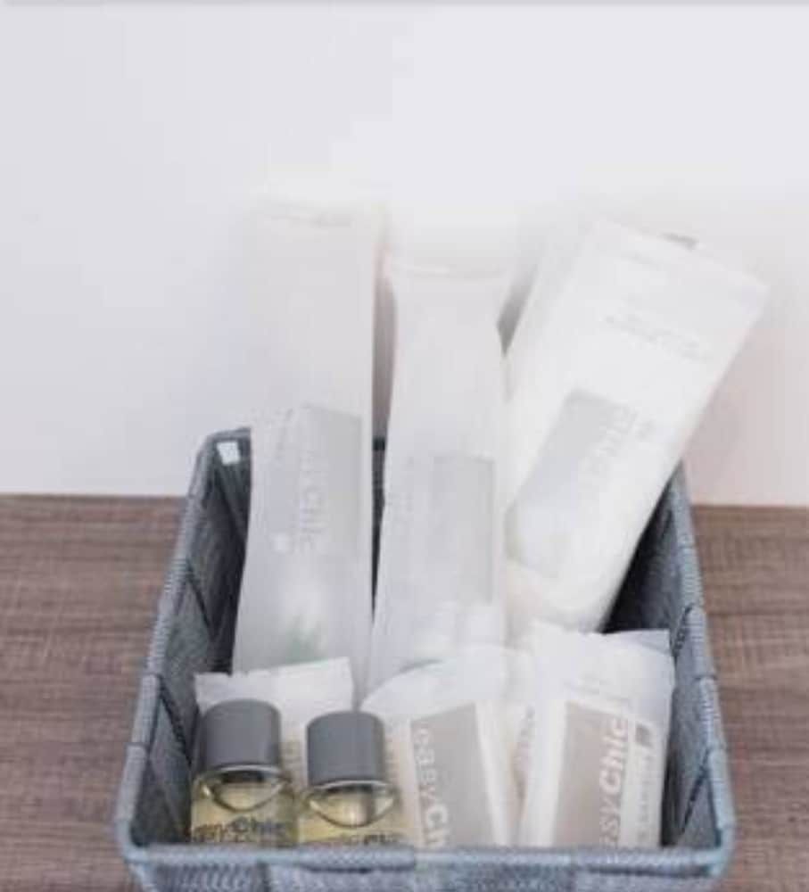 Toledo one Double or Twin Room, City View 9