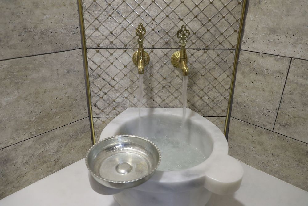 New Garden Hotel Standard Single Room, City View 4