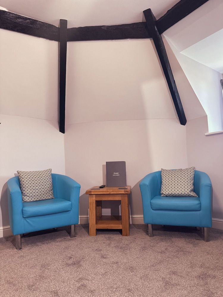 The Corbet Arms Superior Double Room, Ensuite, River View 5