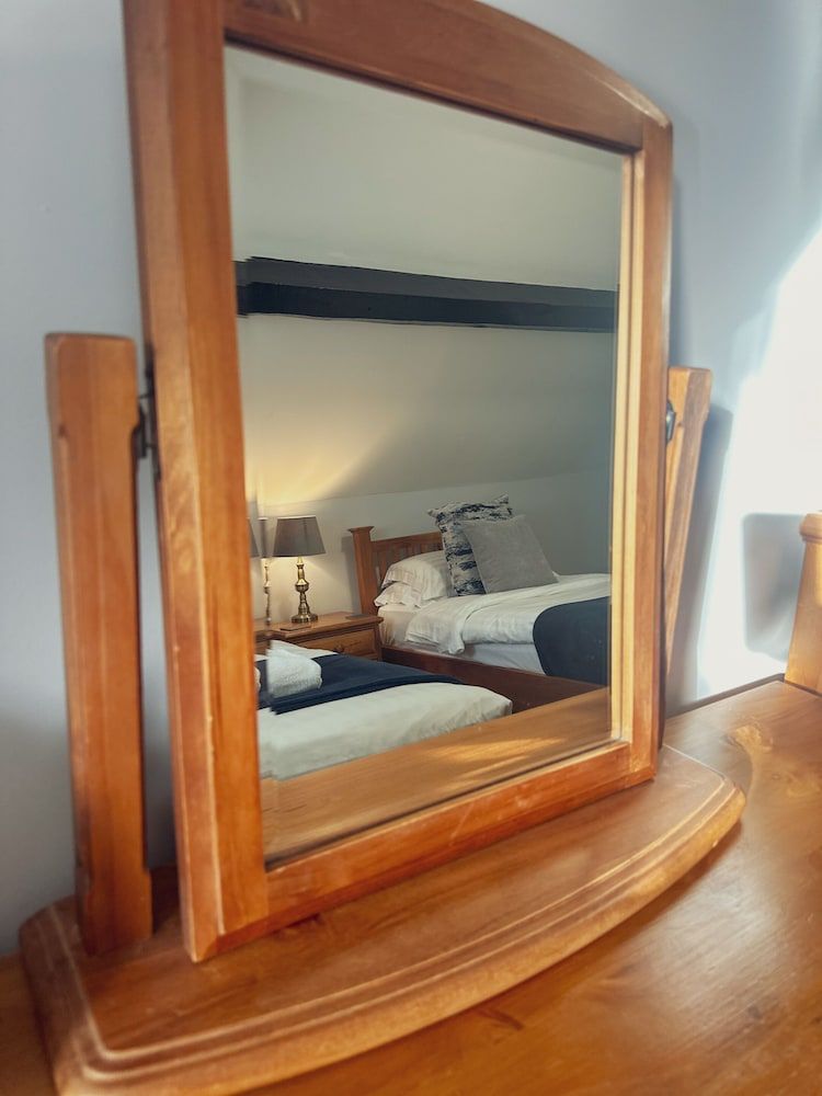 The Corbet Arms Standard Twin Room, Ensuite, River View 22