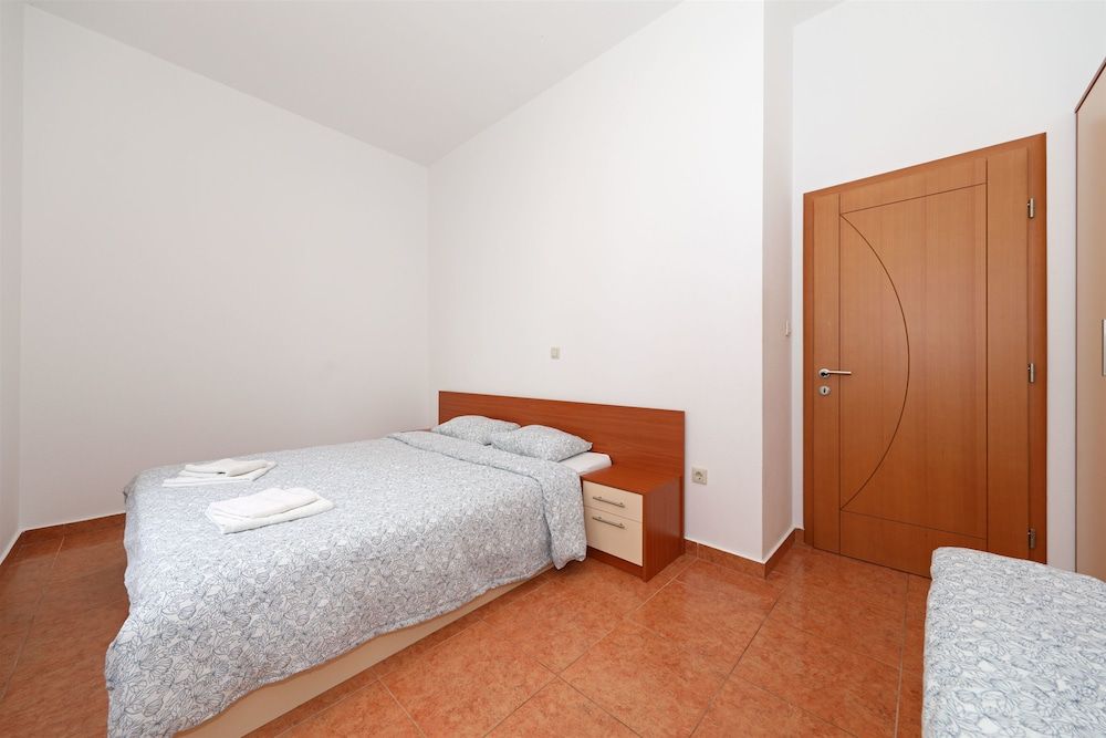 Apartment (A3)