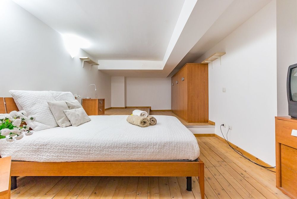 undefined Alessia's Flat Portello 3 7