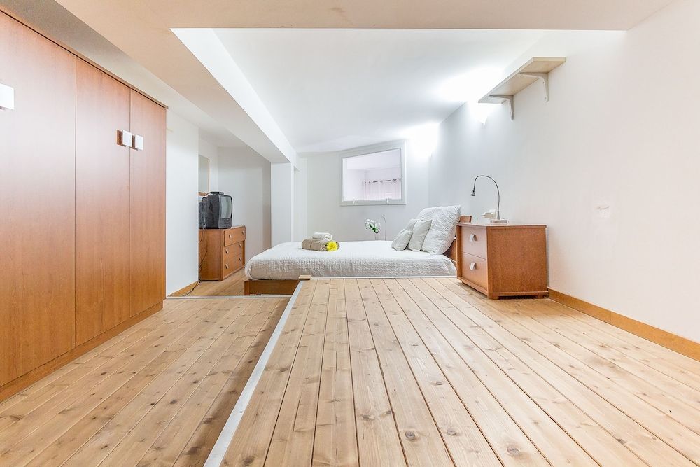 undefined Alessia's Flat Portello 3 5