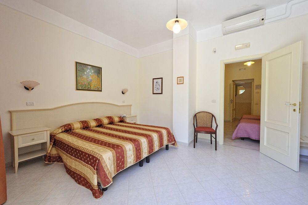 Superior Suite, Terrace