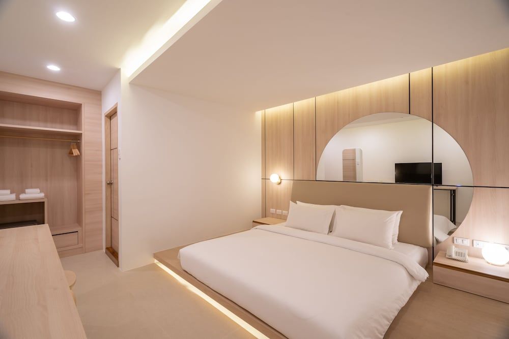 undefined Bedline Hotel 7