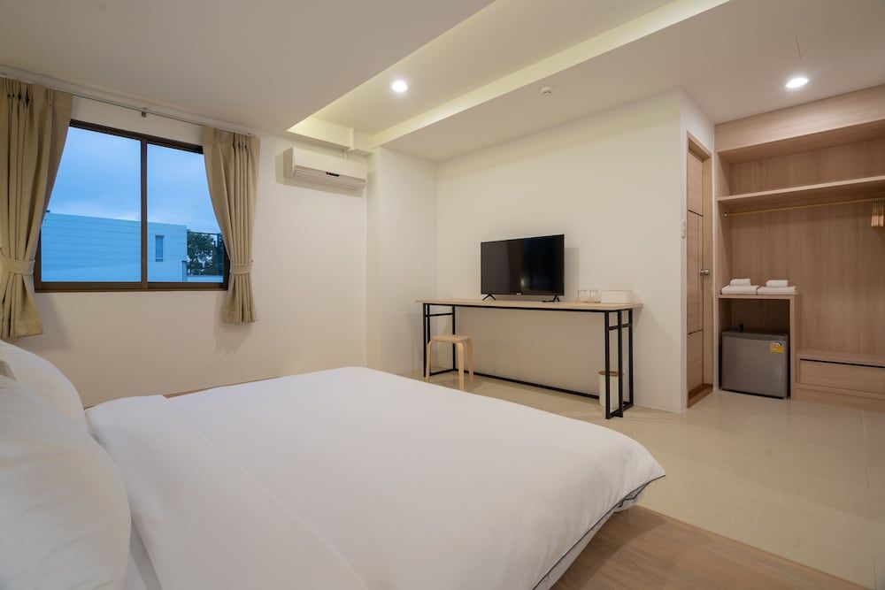 Bedline Hotel Superior Double Room 4