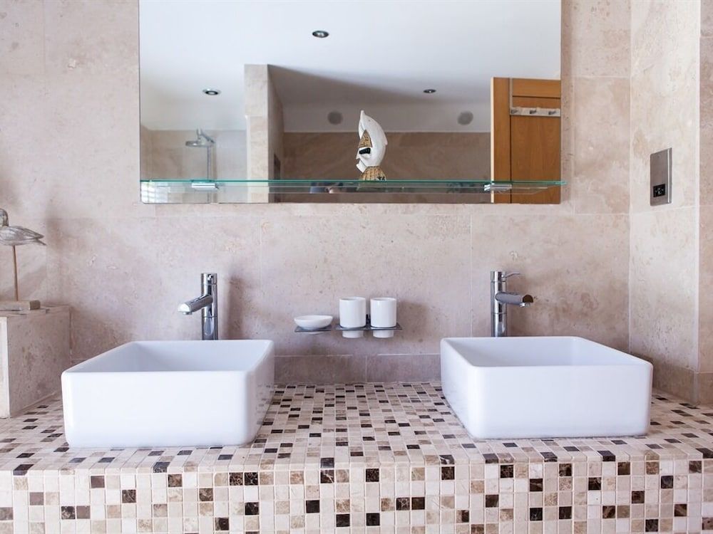 Birch House B&B Deluxe Suite, Ensuite 3