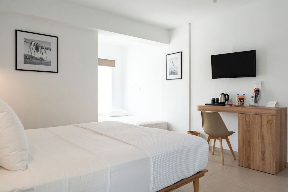 Junior Suite, City View