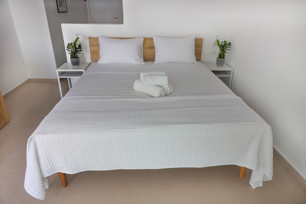 Junior Room, Sea View