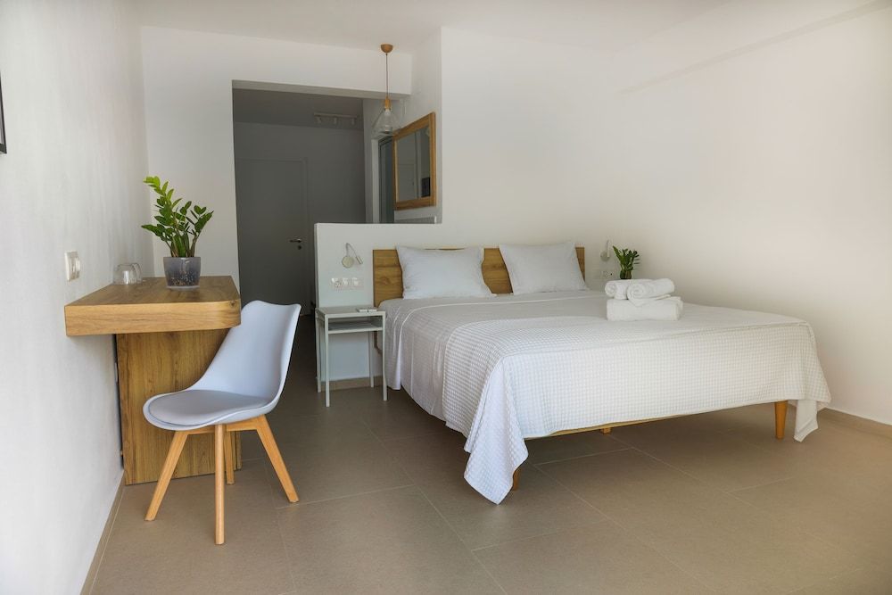 Junior Room, Sea View
