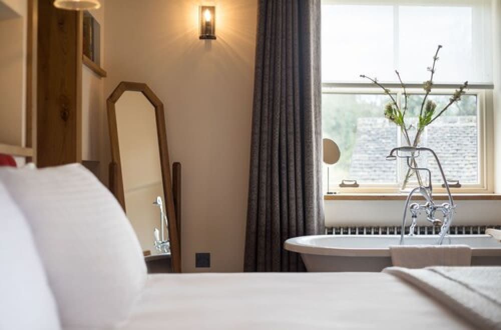 The Royal Oak Tetbury Oak Lodge 2