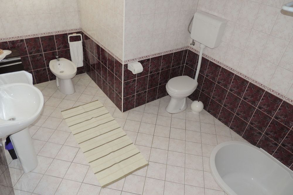 Apartments Travarevic Apartment, 2 Bedrooms 10