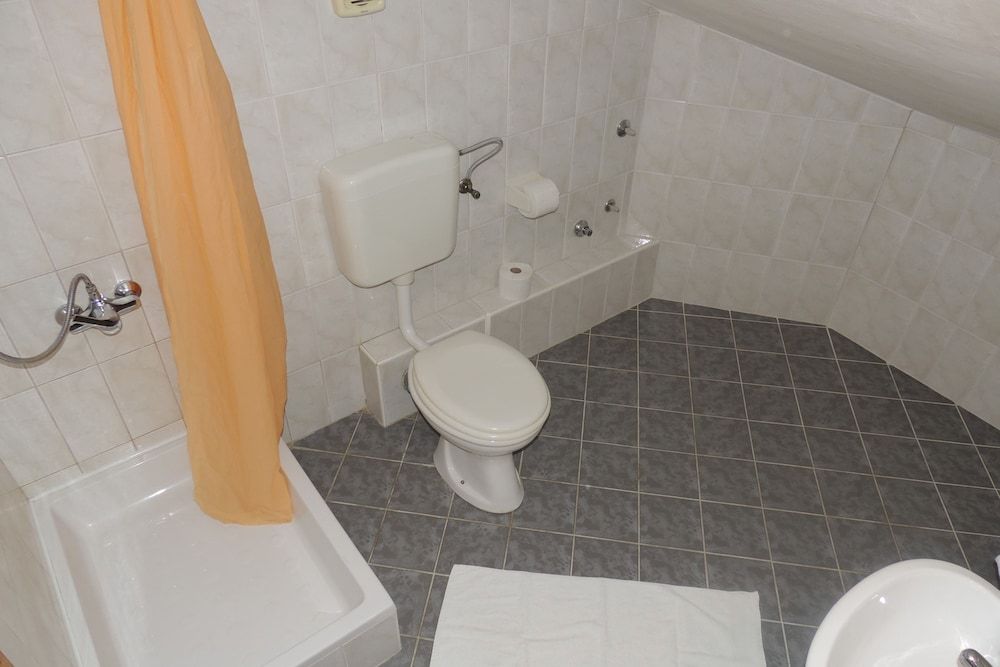 Apartments Travarevic Apartment, 2 Bedrooms, 2 Bathrooms 9