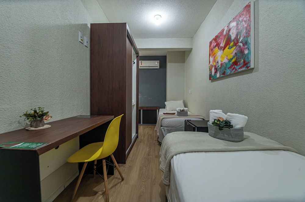 Standard Quadruple Room, No Windows