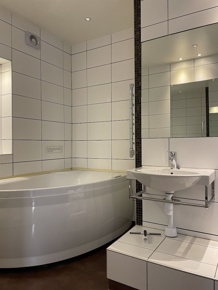 Börsen Annex Economy Double Room 6