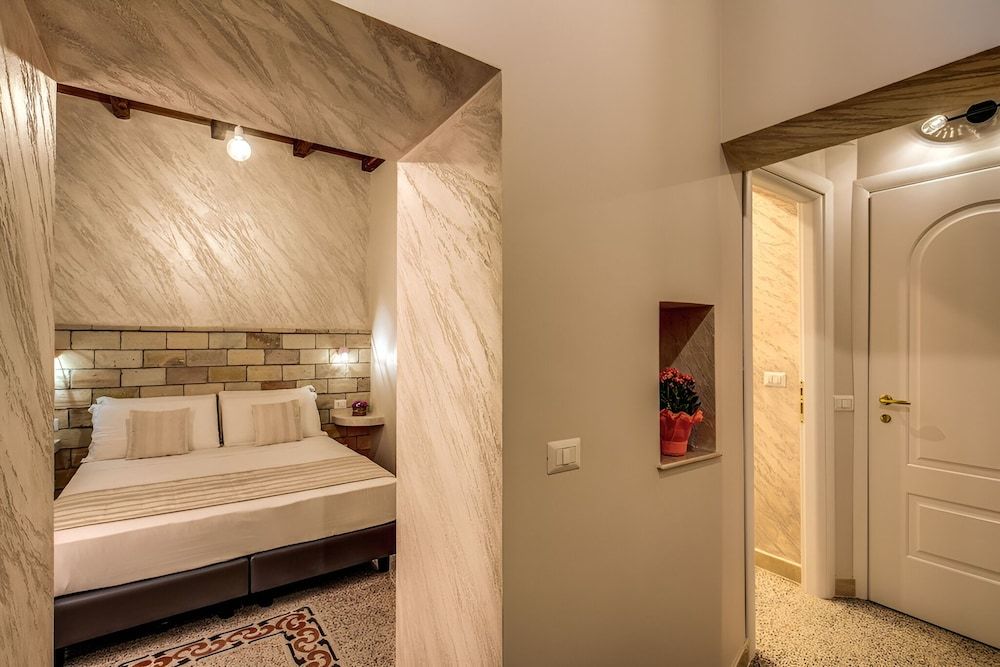 undefined Colosseo Accomodation Room Guest House 2