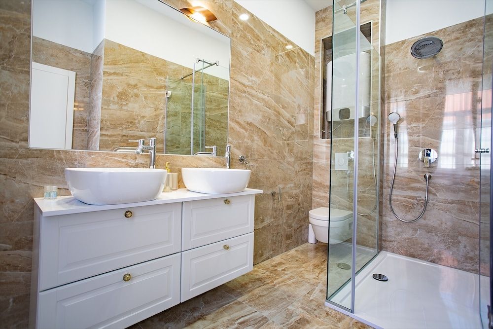 Split Best4Stay Luxury Rooms City Double Room, 1 King Bed (2) 6