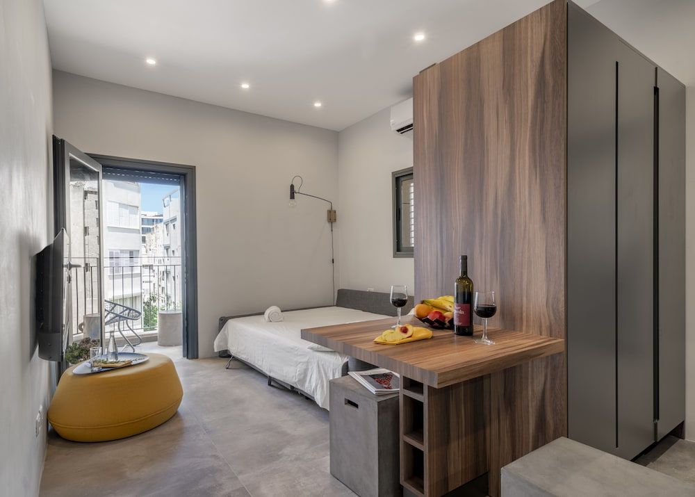 Sunny Studio Near the Beach by Sea N Rent Studio, Non Smoking, Balcony 5