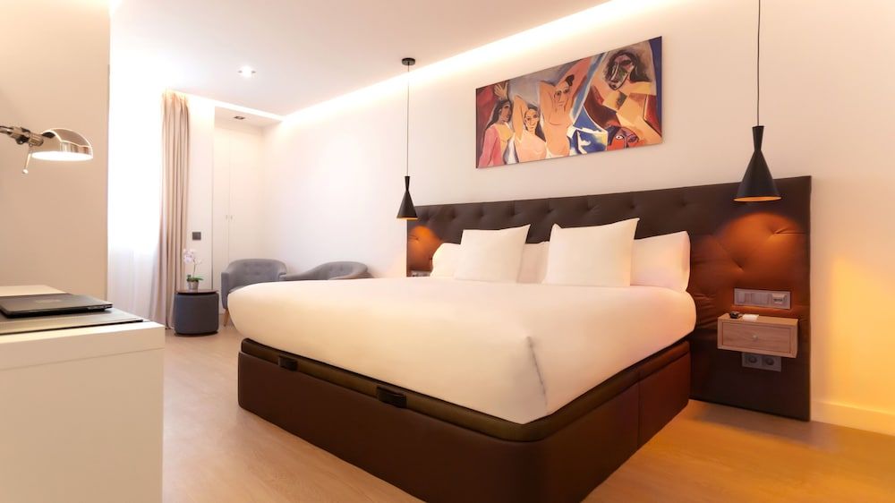 Woohoo Rooms Boutique Sol Family Suite 2