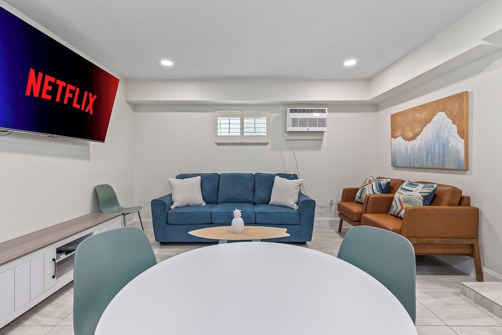 Atlantic Shores Motel Room 101 3