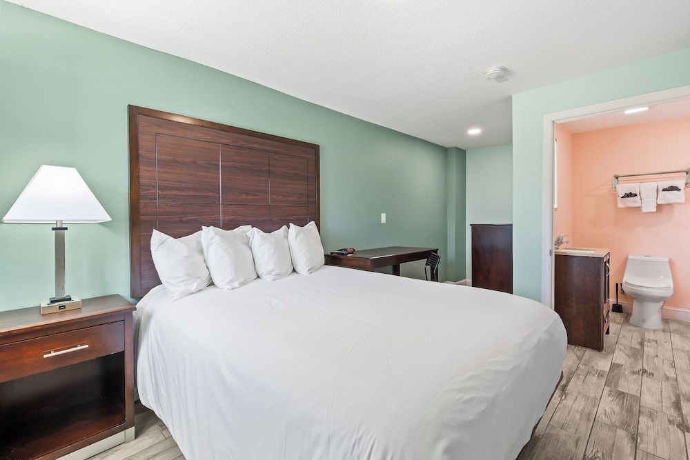 Atlantic Shores Motel Standard Room, 1 Queen Bed, Non Smoking 3