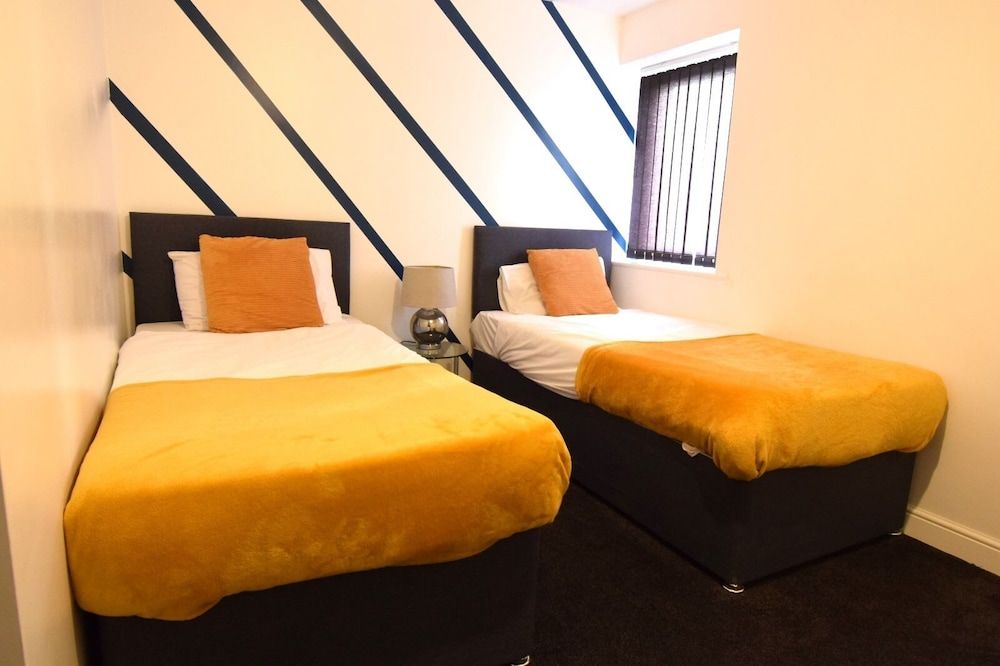 OYO Victoria Apartments Standard Twin Room (Shared) 2