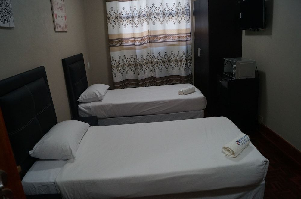 undefined Miraton Eastgate Suites 3