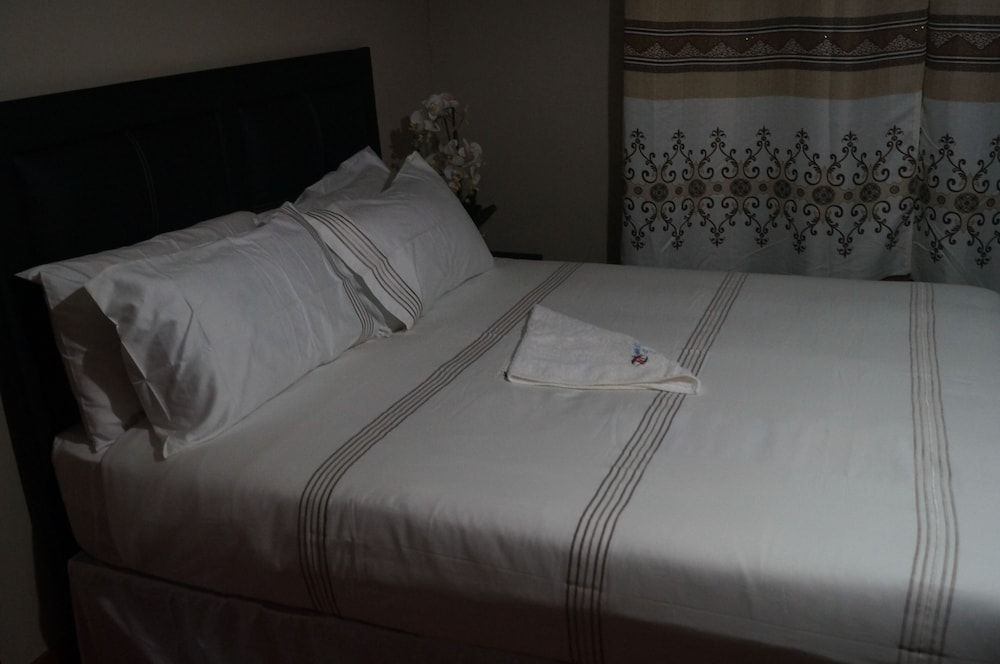 undefined Miraton Eastgate Suites 4