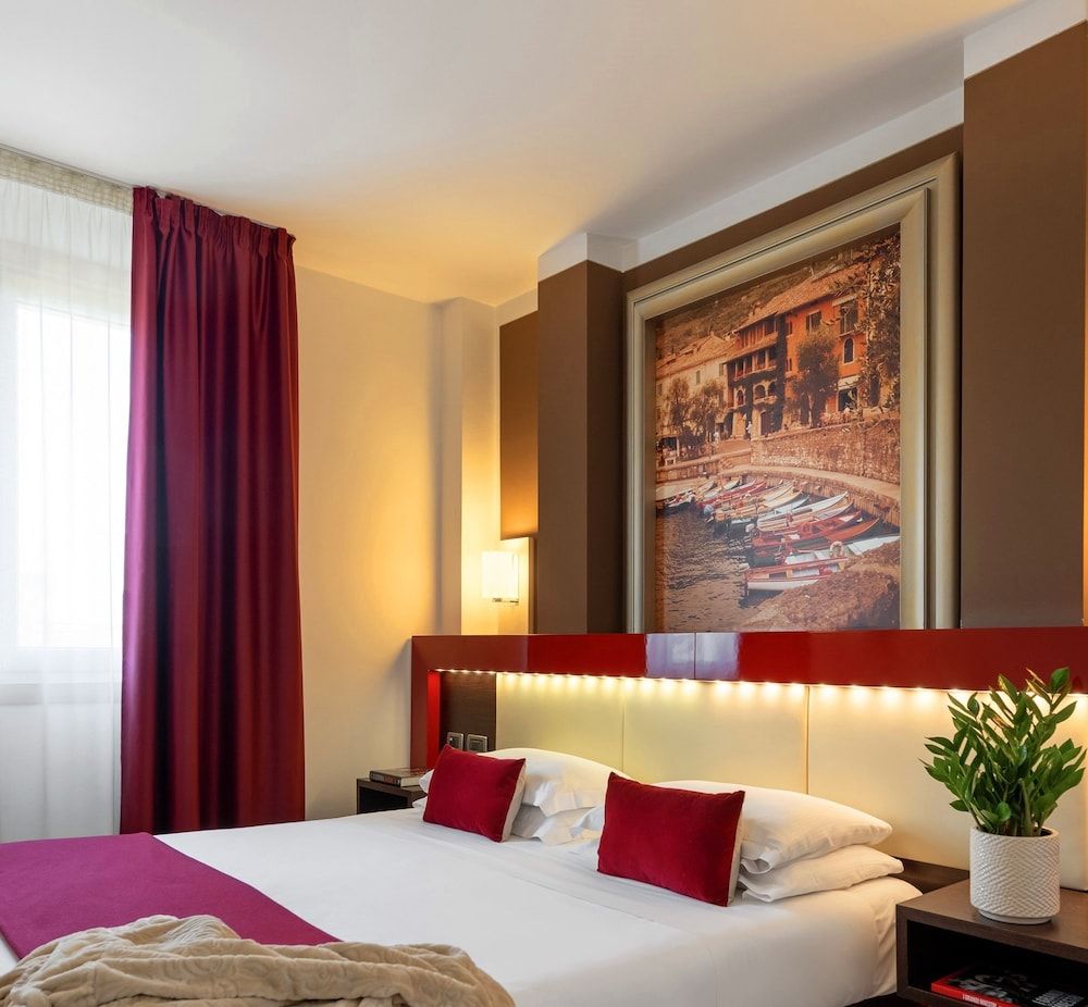 Kairos Garda Hotel Family Room, Multiple Beds