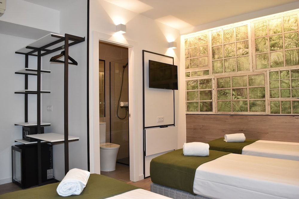 undefined Casp Green House 5