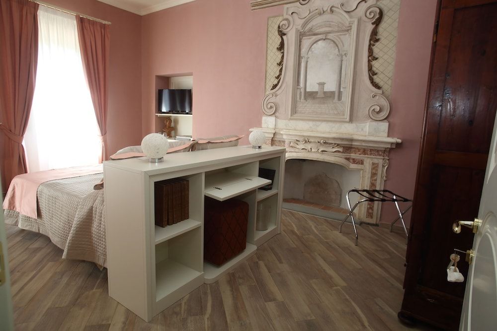 Residenza D'Epoca Villa Agnolaccio Deluxe Triple Room 3