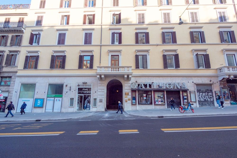 undefined Bramble Luxury Suites 3