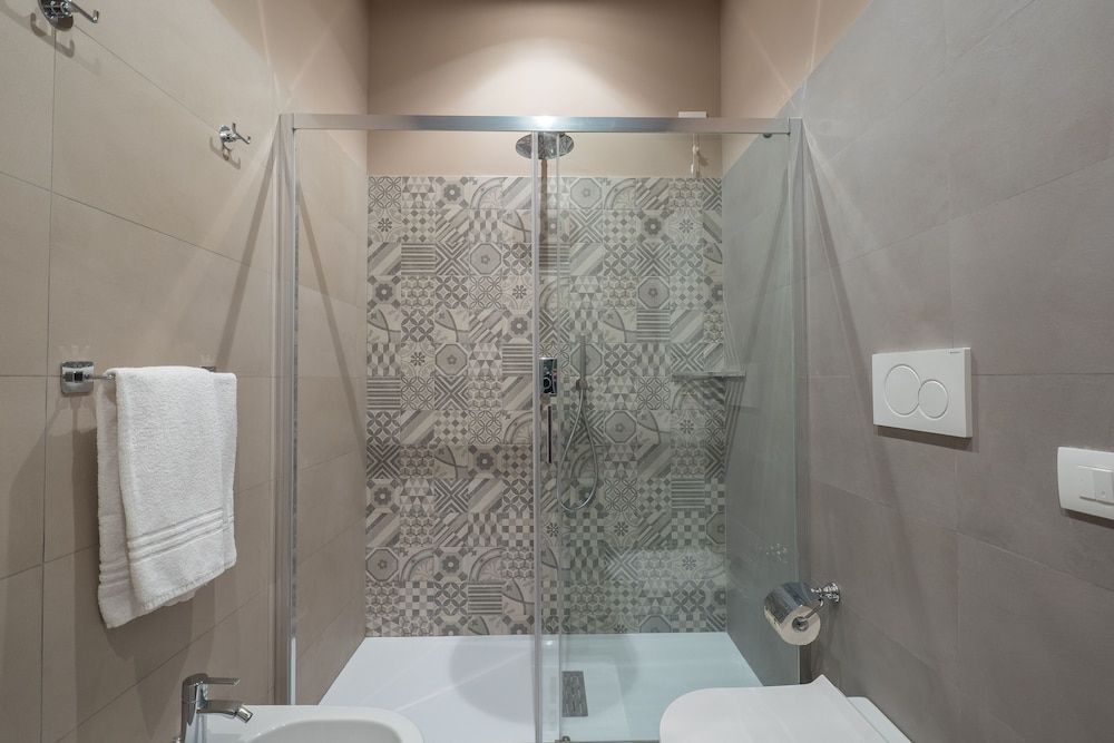 undefined Bramble Luxury Suites 10