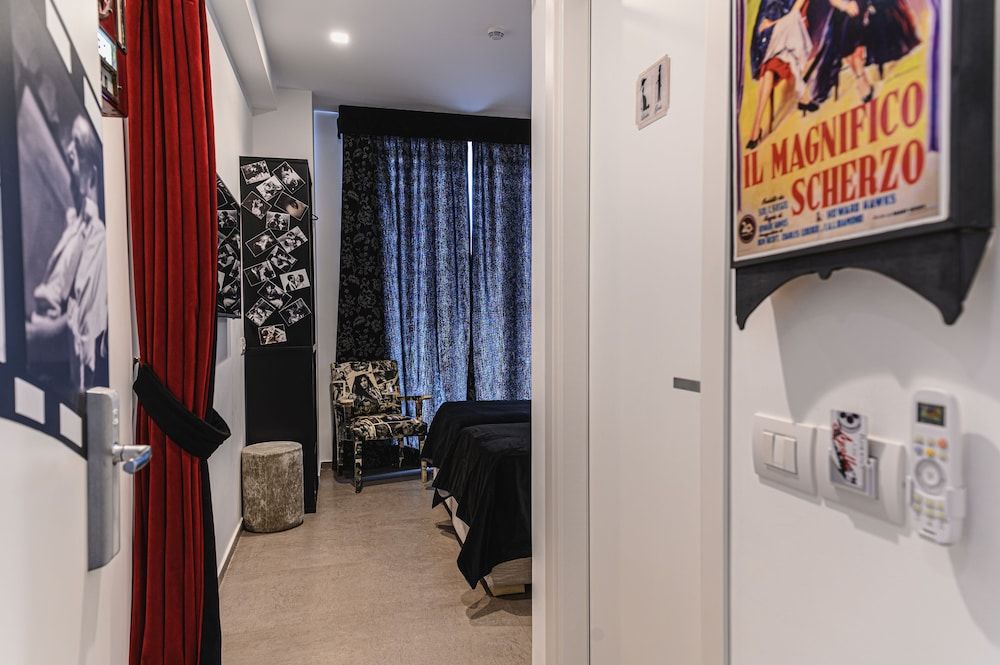 Residence CineApollo Standard Room 6