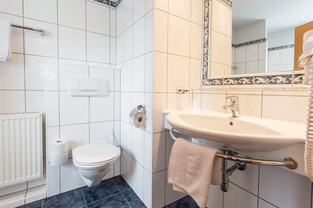 undefined Hotel Solstein 6
