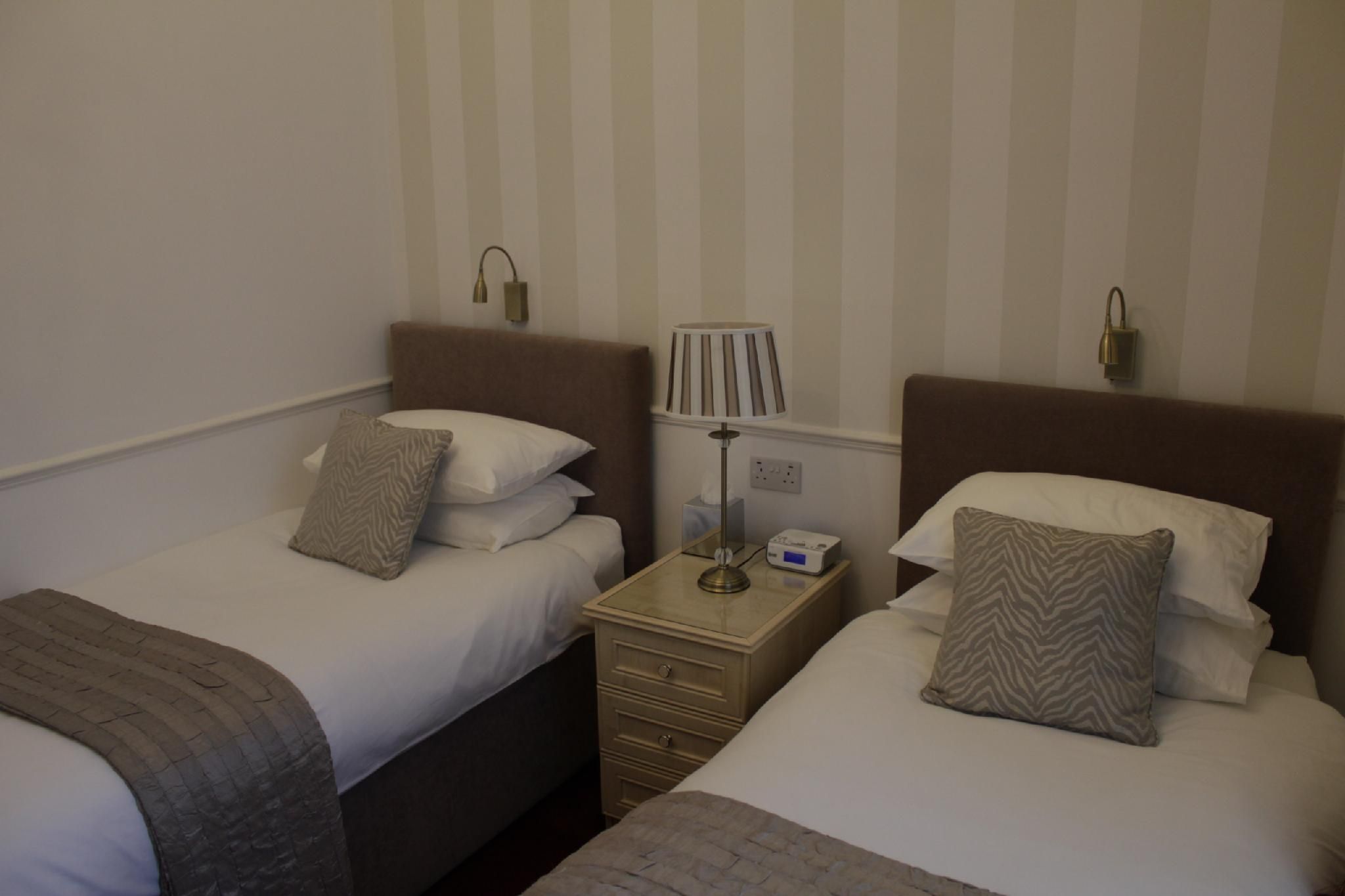 undefined Highfield Guest House 9